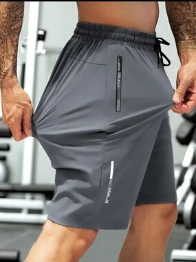 Vogue Men's Gray Athletic Training Shorts with Drawstring Waist New!!